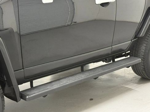 Used 2014 Toyota FJ Cruiser 4WD w/ Upgrade Package image 38