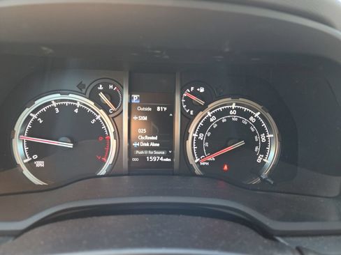 Used 2023 Toyota 4Runner Limited AWD/4WD image 13