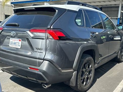 Used 2020 Toyota RAV4 TRD Off-Road AWD/4WD image 5