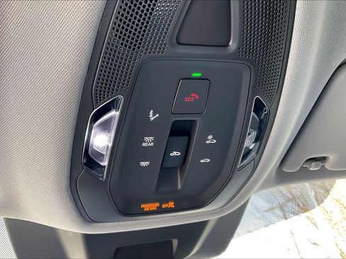 Certified 2025 Audi Q5 Premium Plus w/ Premium Plus image 32