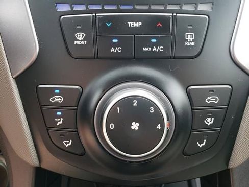 Used 2014 Hyundai Santa Fe Sport AWD/4WD image 21