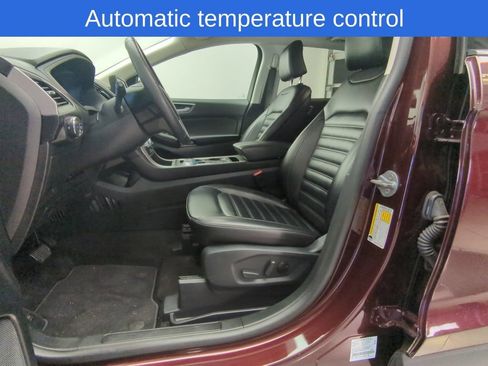 Used 2024 Ford Edge SEL w/ Convenience Package AWD/4WD image 12