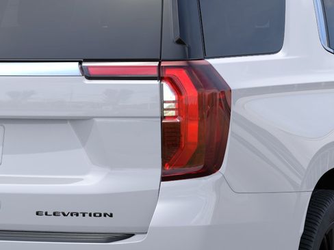 New 2026 GMC Yukon Elevation w/ Elevation Premium Package AWD/4WD image 13