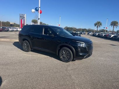 New 2026 Nissan Pathfinder S