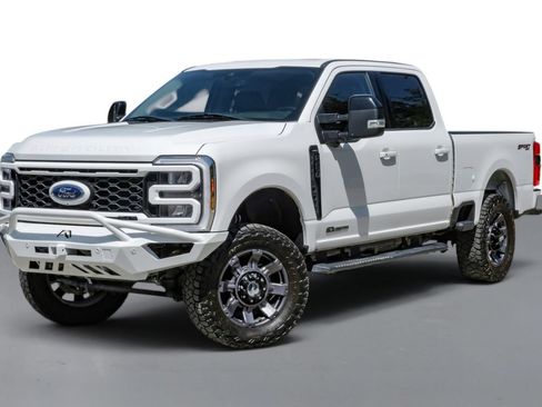 Used 2024 Ford F250 Lariat w/ Lariat Ultimate Package AWD/4WD image 4