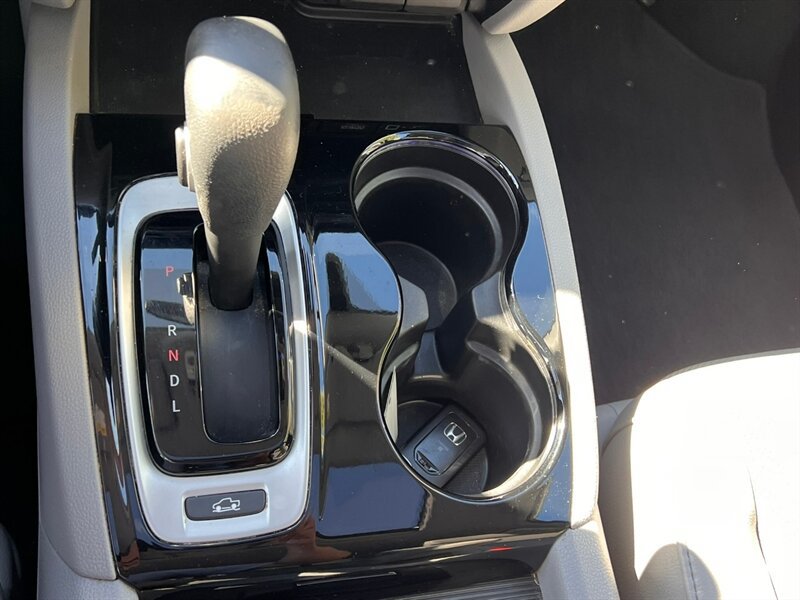 Used 2019 Honda Ridgeline RTL-E image 32