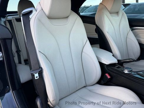 Used 2018 BMW 430i Convertible image 21