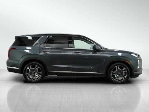 Used 2025 Hyundai Palisade Limited image 6