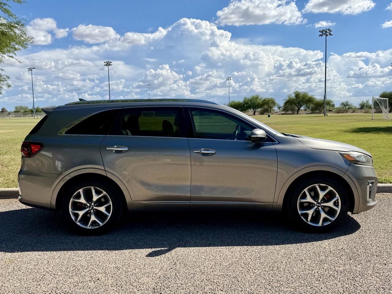 Used 2019 Kia Sorento SX w/ SX Touring Package FWD image 6