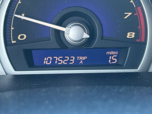 Used 2011 Honda Civic LX image 12