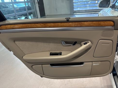 Used 2008 Audi A8 L 4.2 image 30