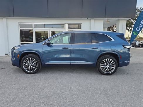 New 2026 Buick Enclave Avenir w/ Super Cruise Package image 4