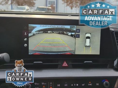 Used 2024 Kia Sportage SX image 8