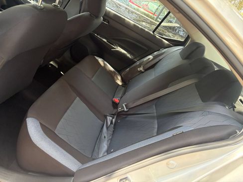 Used 2025 Nissan Versa SV FWD image 20