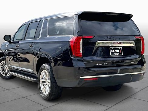 Used 2022 GMC Yukon XL SLT image 12