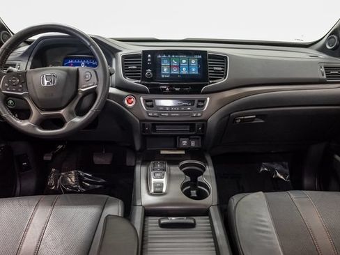Used 2023 Honda Passport TrailSport image 29