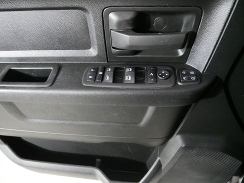 Used 2024 RAM 2500 Tradesman w/ Safety Group AWD/4WD image 19