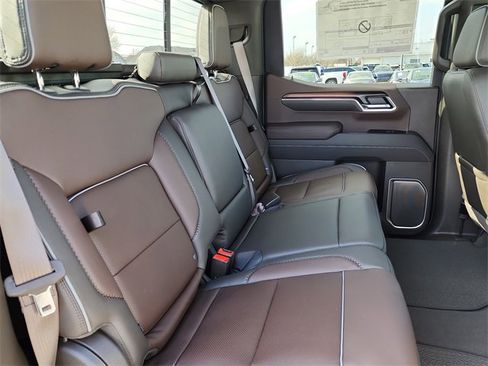 New 2026 GMC Sierra 1500 Denali w/ Denali Reserve Package image 19