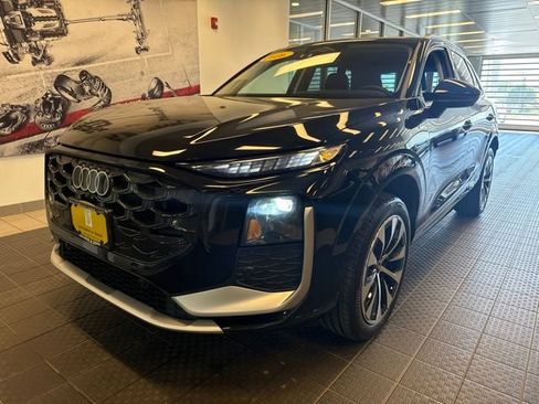 Used 2026 Audi Q3 quattro 2.0T AWD/4WD image 3