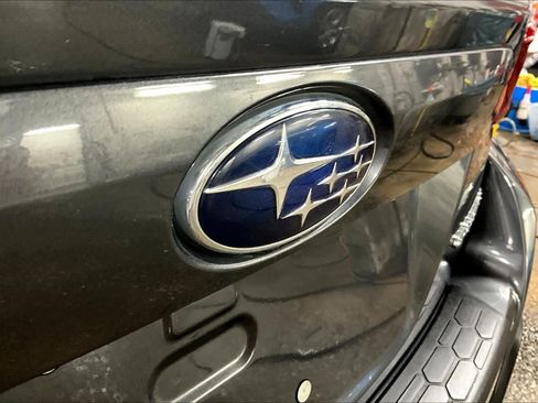 Used 2020 Subaru Crosstrek 2.0i Limited w/ Moonroof Package w/Navigation image 29