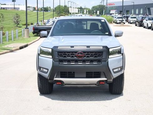 Certified 2025 Nissan Frontier PRO-4X w/ Interior Protection Package AWD/4WD image 3