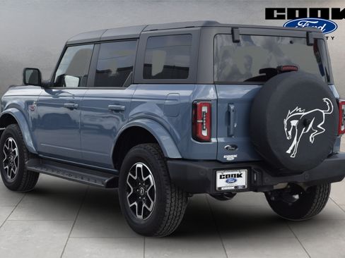 Used 2025 Ford Bronco Outer Banks AWD/4WD image 4