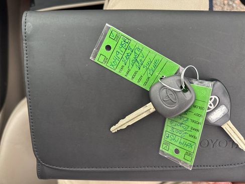 Used 2008 Toyota RAV4 Limited AWD/4WD image 20