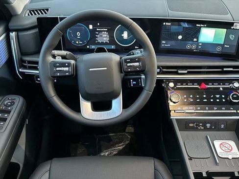 New 2025 Hyundai Santa Fe Limited image 11