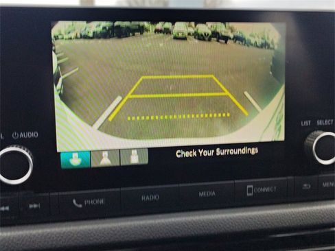 Used 2023 Honda Civic Sport image 22