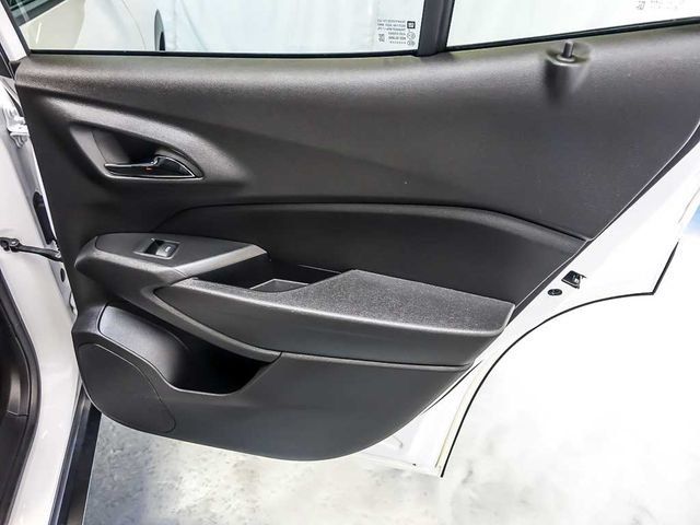 Certified 2024 Chevrolet Trax ACTIV w/ Sunroof Package FWD image 29