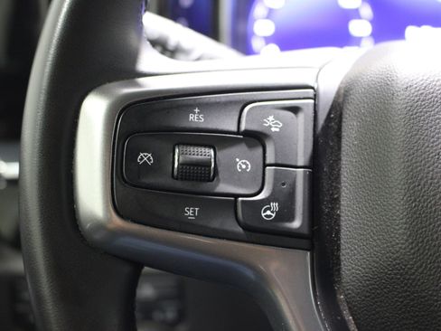 Used 2025 Chevrolet Silverado 1500 LT AWD/4WD image 12