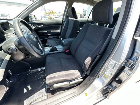 Used 2011 Honda Accord LX image 13