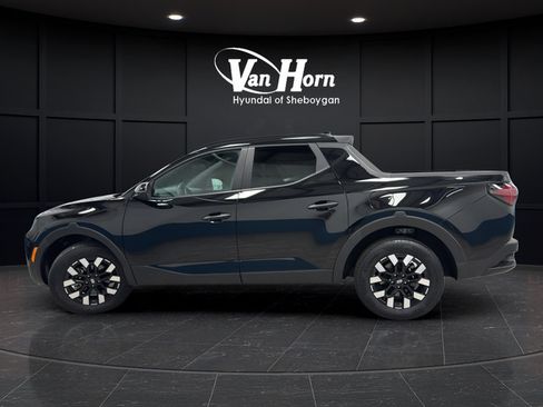 Used 2025 Hyundai Santa Cruz SEL AWD/4WD image 4