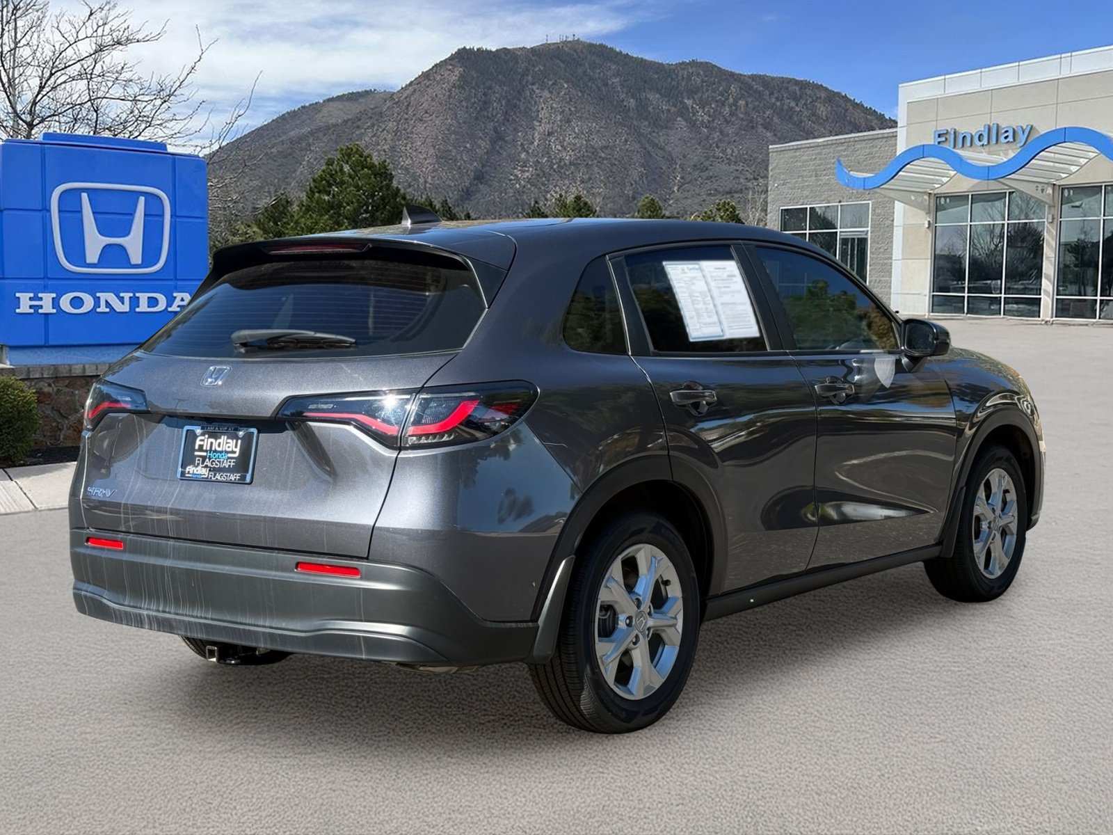 Used 2024 Honda HR-V LX image 6