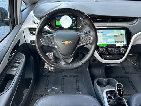 Used 2017 Chevrolet Bolt Premier w/ Driver Confidence II Package image 16