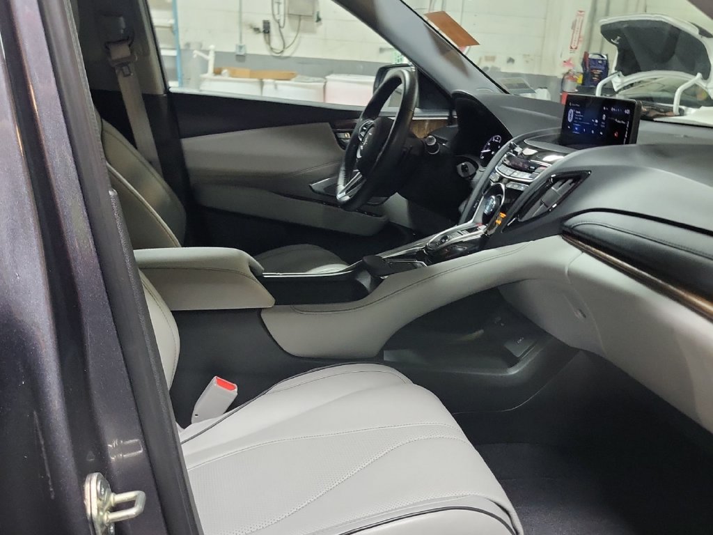 Used 2020 Acura RDX w/ Advance Package AWD/4WD image 3