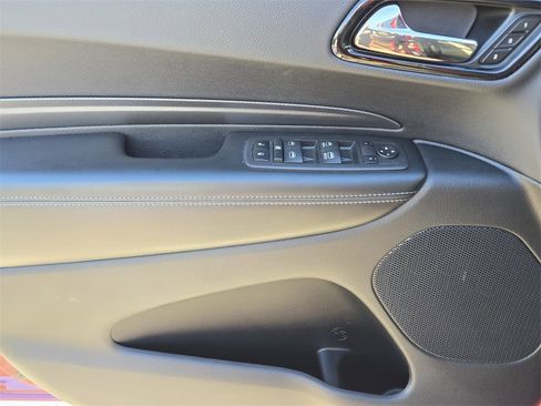 Used 2022 Dodge Durango GT image 27