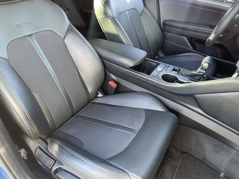 Used 2023 Kia K5 GT-Line w/ GT-Line Premium Package image 8