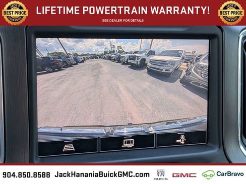 Used 2022 GMC Sierra 1500 AT4 w/ AT4 Preferred Package AWD/4WD image 23