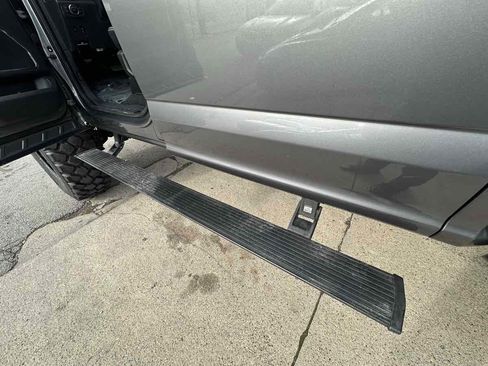 Used 2022 Ford F250 Lariat w/ Lariat Ultimate Package image 22