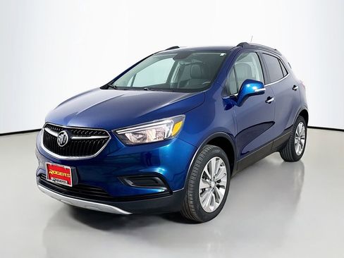 Used 2019 Buick Encore Preferred image 3