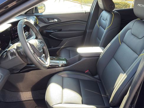 New 2026 Chevrolet Trax ACTIV w/ Driver Confidence Package image 7