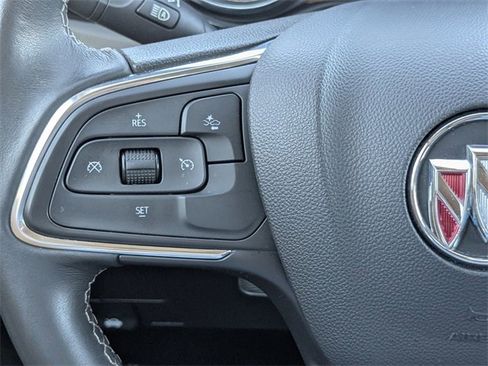 Used 2022 Buick Encore GX Select w/ Sport Touring Package image 27