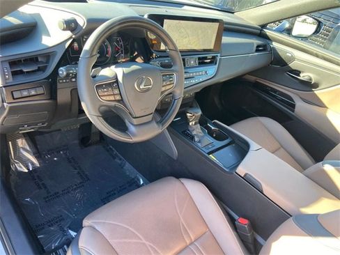 Certified 2024 Lexus ES 350 Ultra Luxury image 24