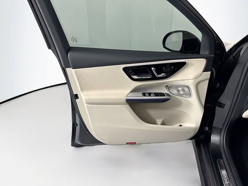 Certified 2026 Mercedes-Benz GLC 300 image 24