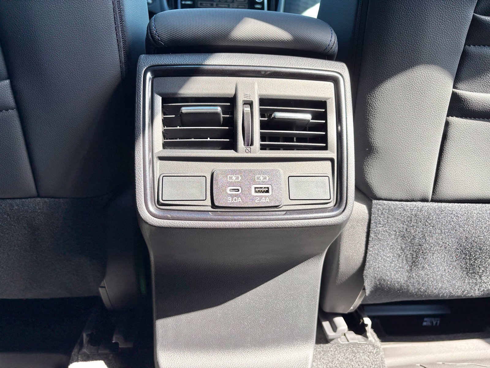 New 2026 Subaru Forester Limited AWD/4WD image 31