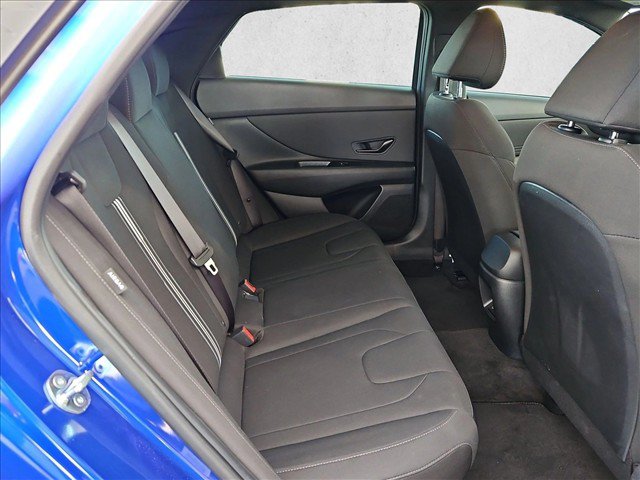 Used 2026 Hyundai Elantra SEL w/ Cargo Package FWD image 14