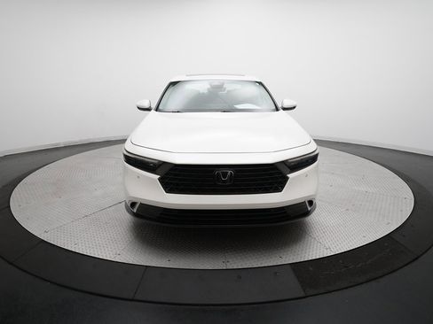 Certified 2023 Honda Accord Touring image 11