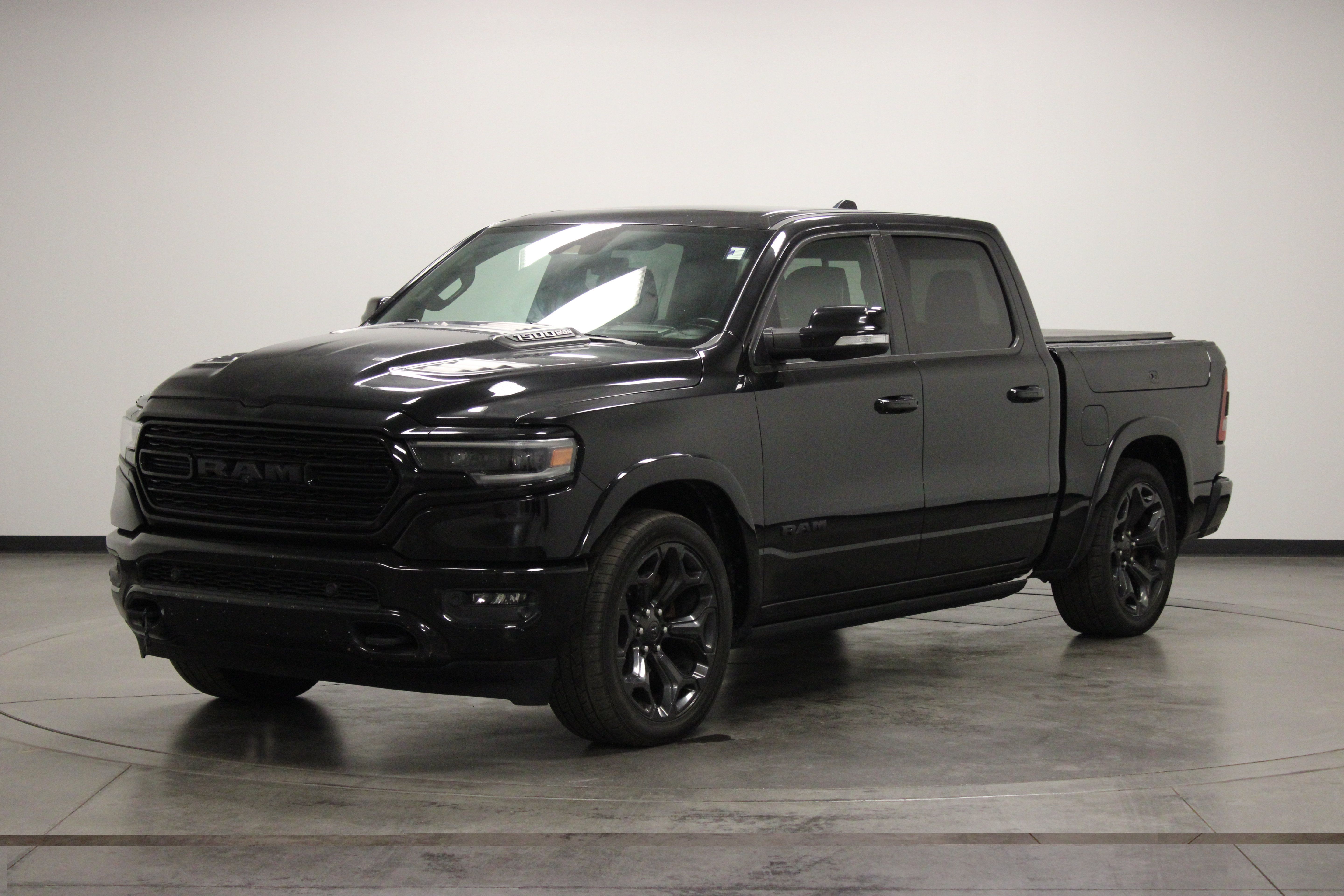 Used 2022 RAM 1500 Limited AWD/4WD image 4
