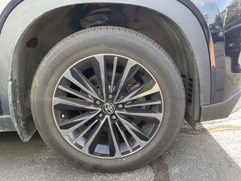 Used 2024 Toyota Grand Highlander AWD Hybrid image 7